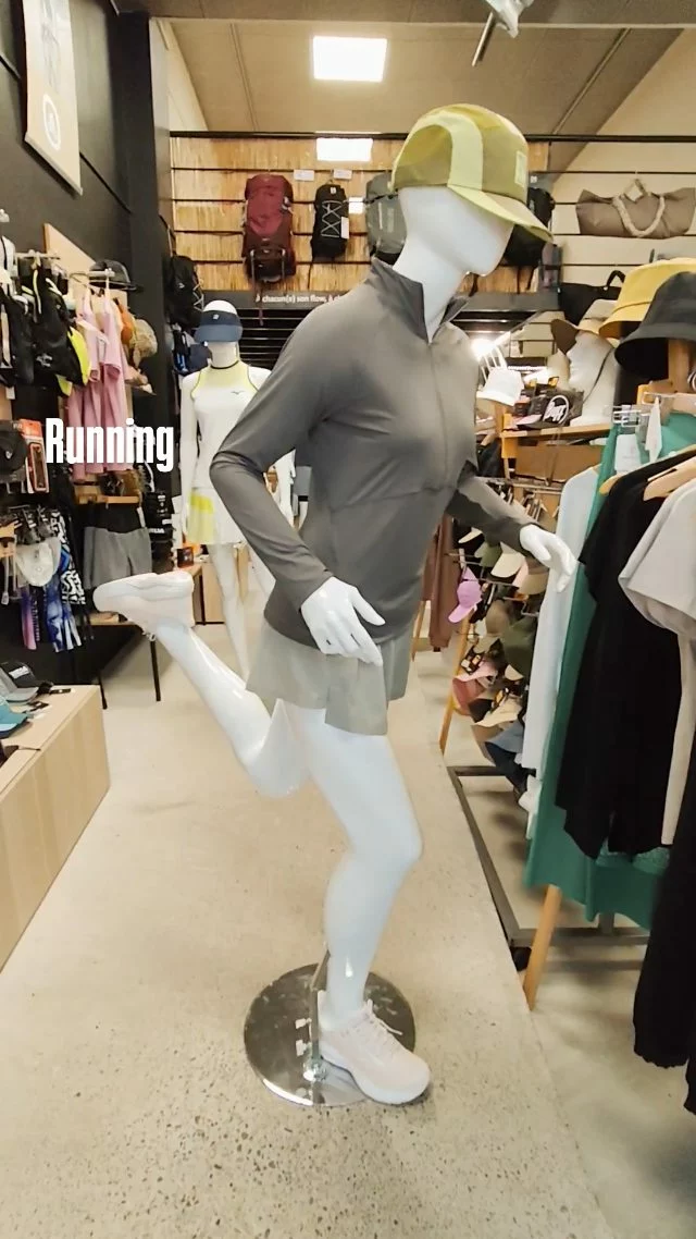 🏃‍♀️ Bienvenue chez ORA SPORT Saint Rémy de Provence ! 🏃‍♂️

C'est le printemps et le temps des nouvelles collections 🩵💙
Ta boutique dédiée au sport, aux pieds des Alpilles, t'ouvre ses portes avec une sélection complète pour tous tes entraînements 💪

👉 Running / Trail 
👉 Randonnée
👉 Yoga & Pilates
👉 Natation
👉 Fitness, Padel, Tennis, Golf

🎒👟👕Textiles, Baskets, Accessoires et petit matériel 

👕 Des tenues techniques aux accessoires indispensables, équipe-toi pour performer… et te faire plaisir !

📍 Passe nous voir en magasin et profite de conseils personnalisés pour trouver l’équipement qui te correspond.

✨ Prêt(e) à bouger ? On t'attend chez ORA SPORT Saint Rémy de Provence !

Place Géneral de Gaulle 
Grand parking devant la boutique 

 #MagasinDeSport #ConseilSport #EquipementSportif #alpilles